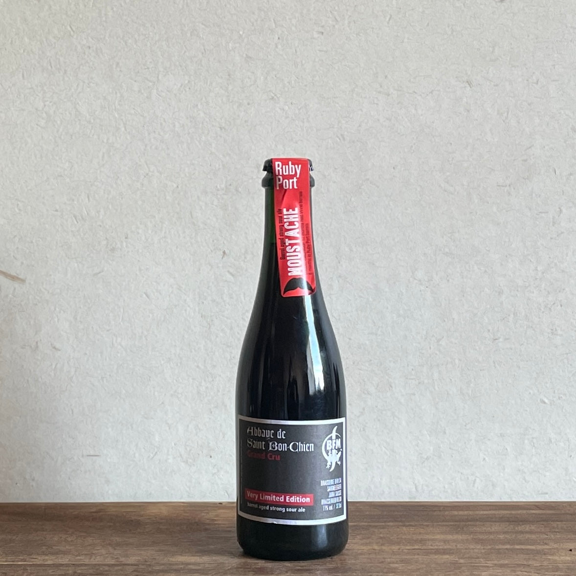 BFM／Moustache ruby port GC de bon-chien – awai
